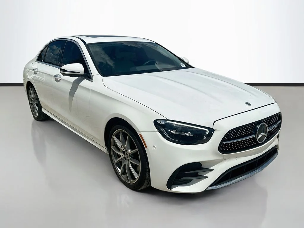 Certified Used 2022 Polar White Mercedes-Benz E 350 image 3