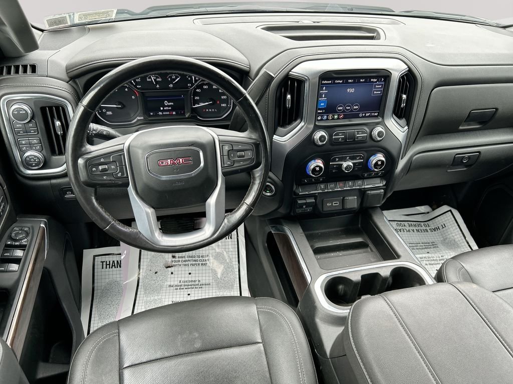 Used 2023 White GMC SLT image 22