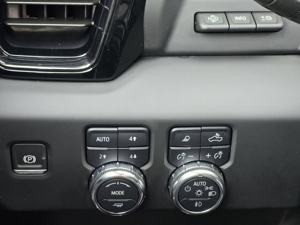 Used 2024 Summit White GMC AT4X image 19