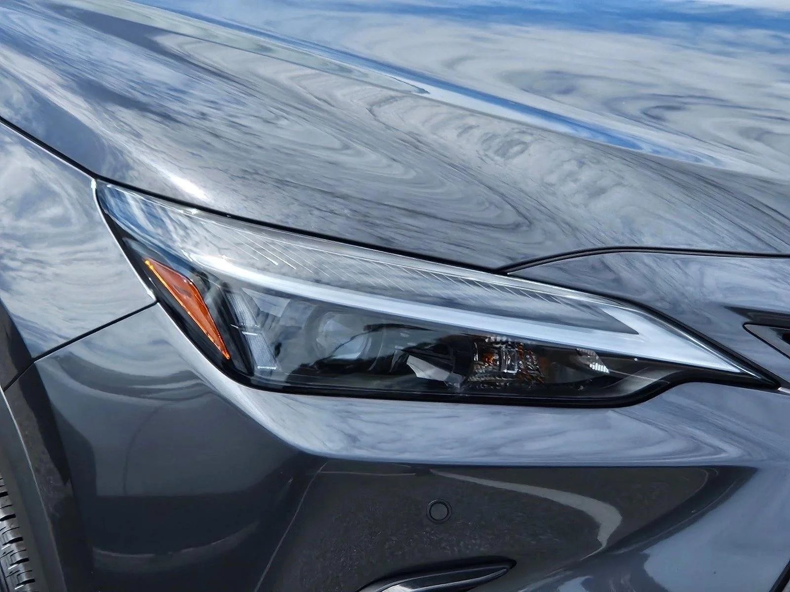 Used 2025 Cloudburst Gray Lexus NX 250 Premium image 4