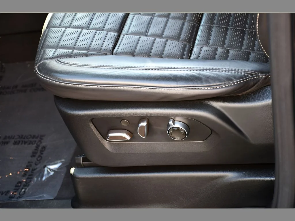 2021 Cadillac Escalade Premium Luxury Platinum - Photo 33