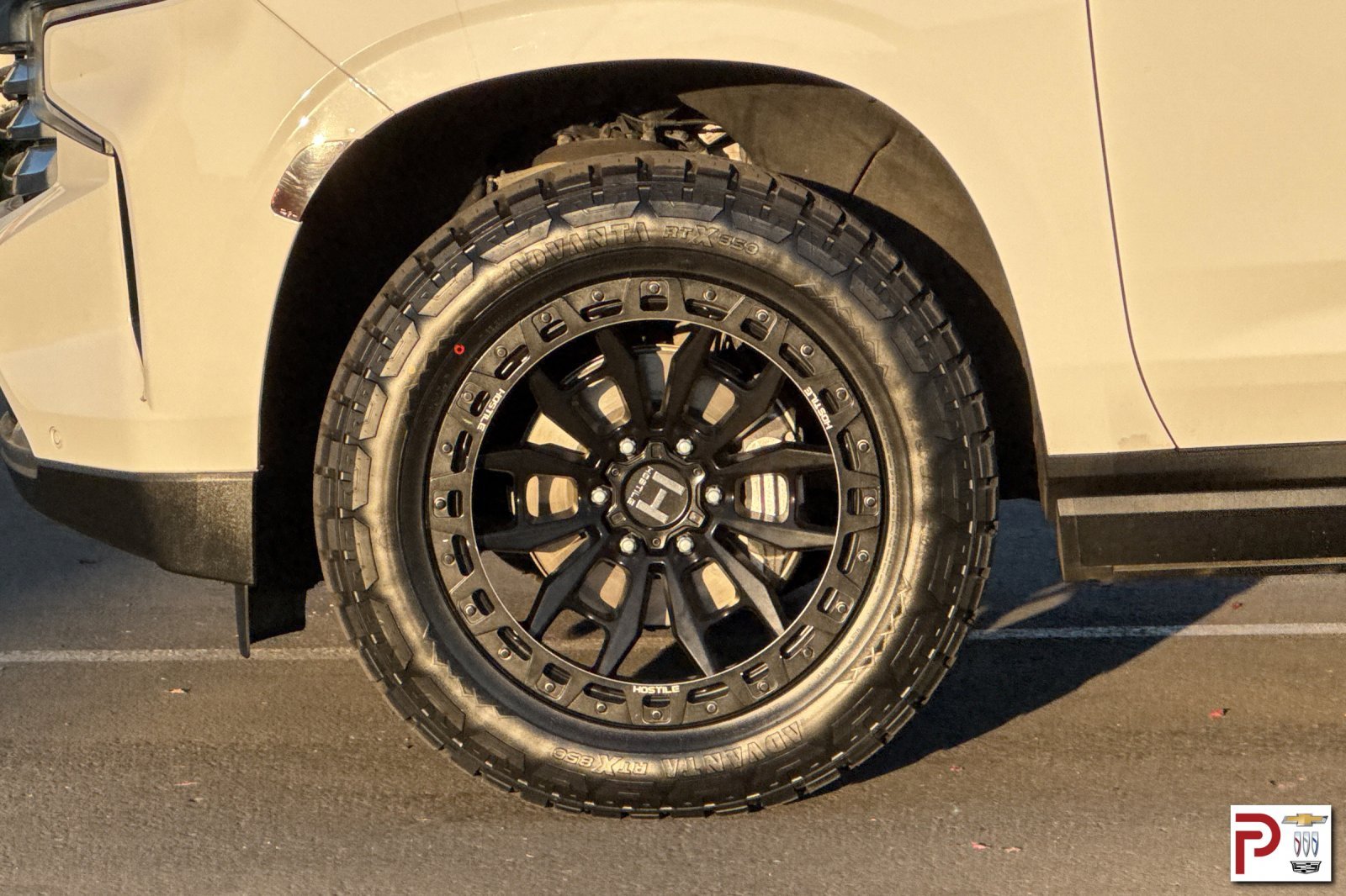 Used 2021 White Chevrolet High Country image 38