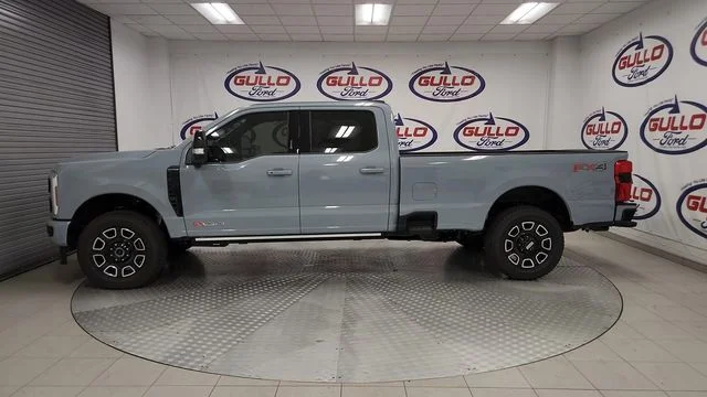 New 2026 Glacier Gray Metallic Tri-Coat Ford Platinum image 7