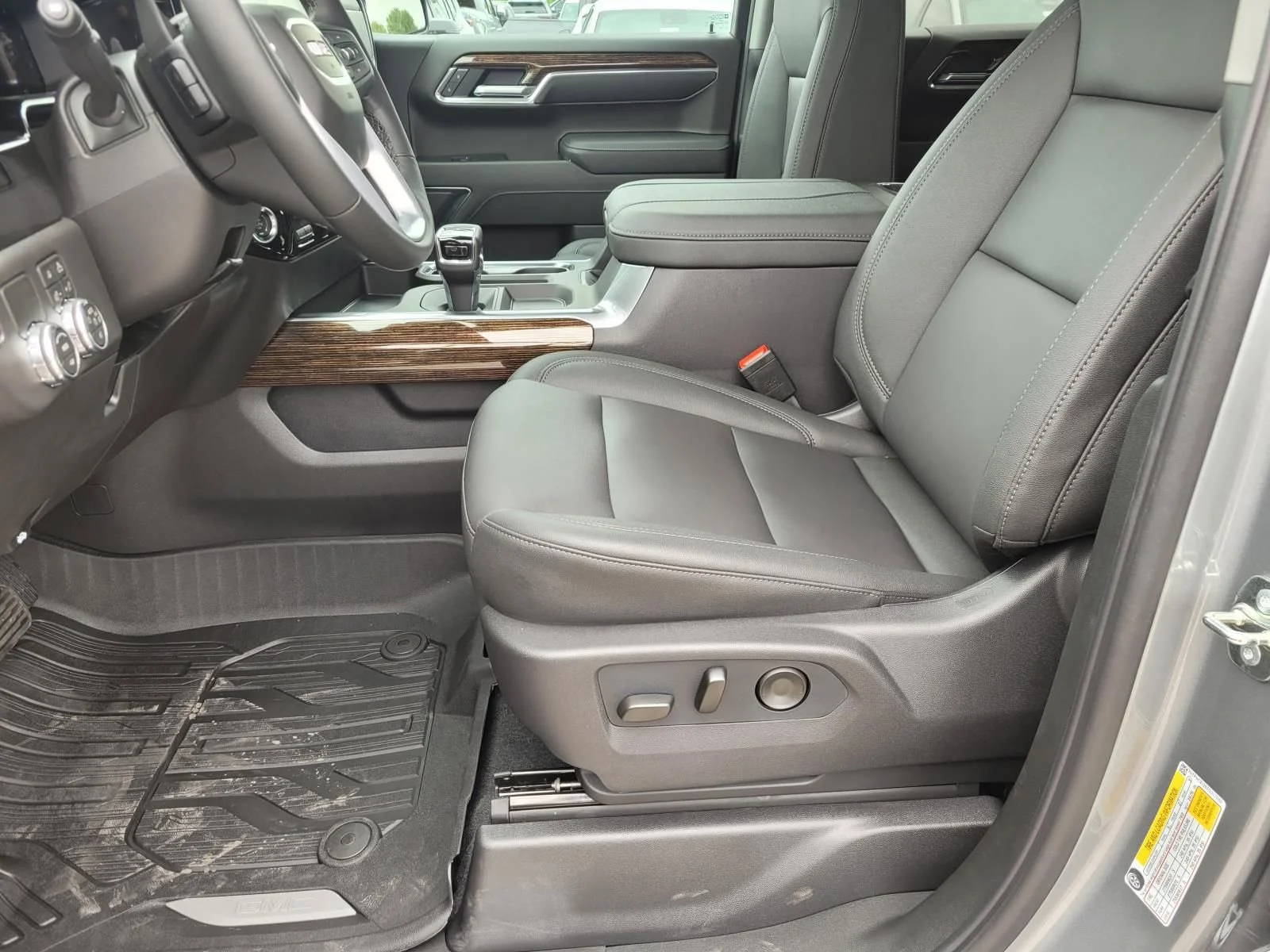 2026 GMC Sierra 1500 Elevation - Photo 7