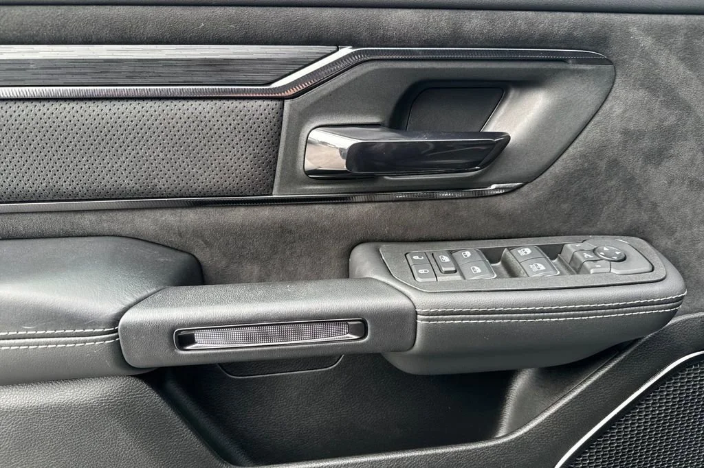 2025 RAM Ram 1500 Pickup RHO - Photo 11