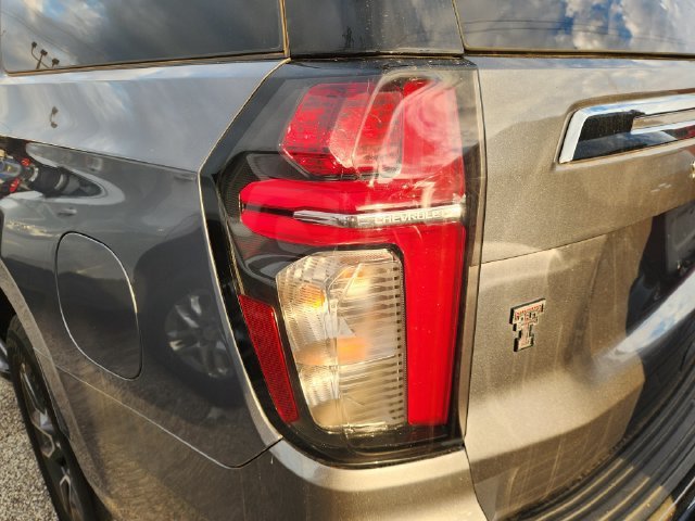 Used 2022 SATIN STEEL METALLIC Chevrolet LT image 7