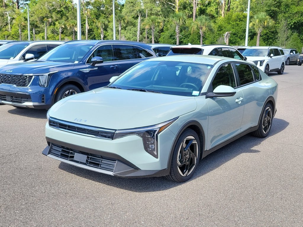 New 2026 Morning Haze Kia EX image 3