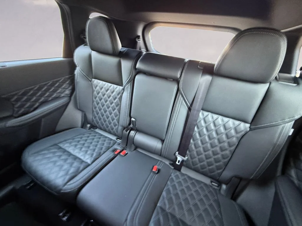 New 2026 Black Nissan Platinum image 16