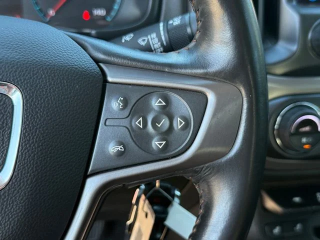 Used 2022 Desert Sand Metallic GMC AT4 w/Leather image 19