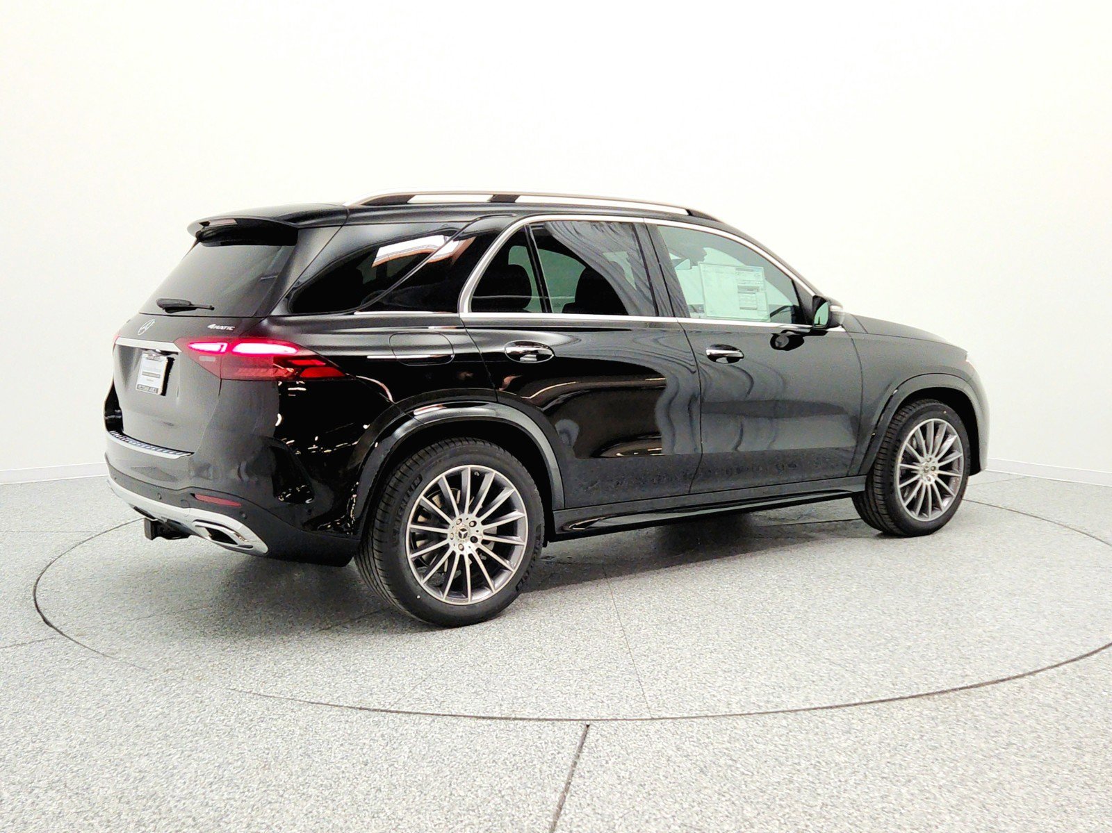 New 2026 Black Mercedes-Benz GLE 450 4MATIC® SUV image 26