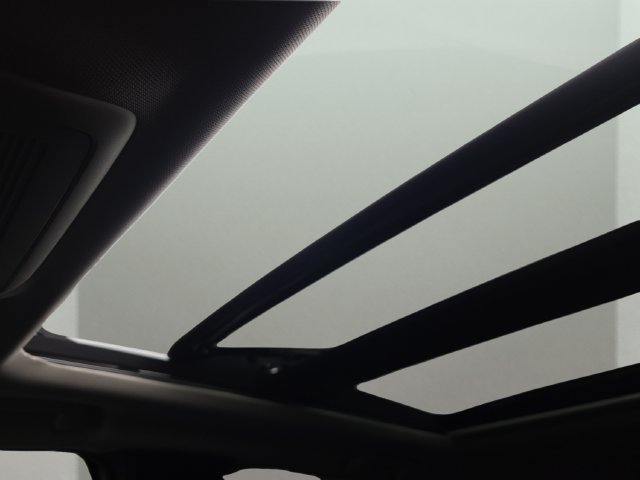 New 2026 Wind Chill Pearl Mazda 2.5 S Preferred AWD image 7
