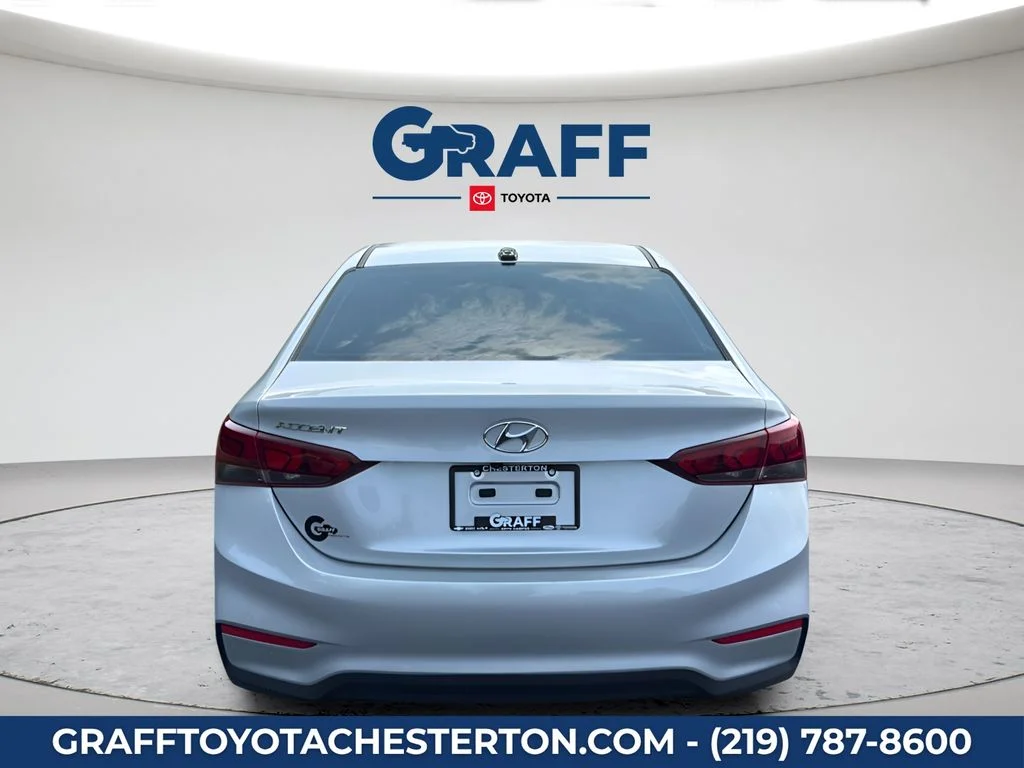 Used 2021 Silver Hyundai SEL image 8