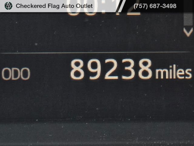 Used 2016 Magnetic Gray Metallic Toyota XLE image 14