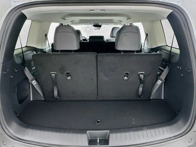 New 2025 Hyundai SANTA FE XRT