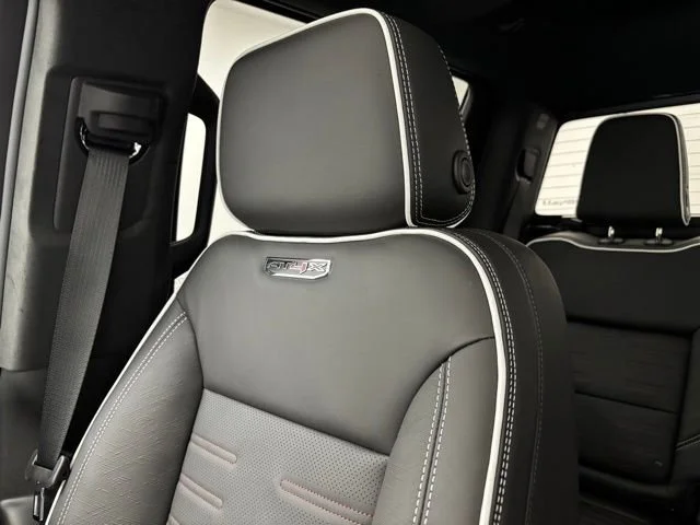 2026 GMC Sierra 1500 AT4X - Photo 48