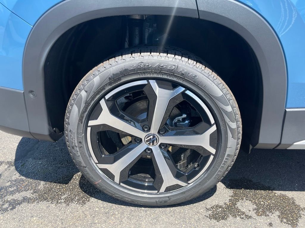 New 2026 Blue Volkswagen 2.0T SE image 28