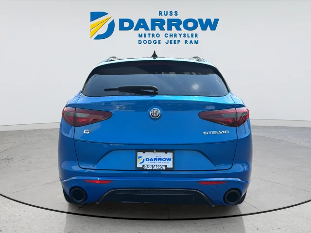 Used 2023 Blue Alfa Romeo Veloce image 4