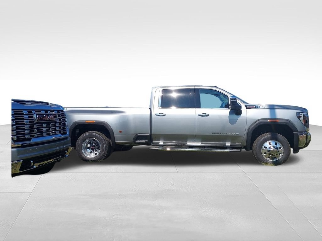 New 2026 Sterling Metallic GMC SLT DRW image 6