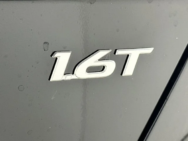 New 2026 Hyundai KONA SEL Premium
