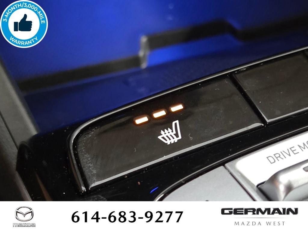 Used 2022 Silver Hyundai SEL Convenience image 32