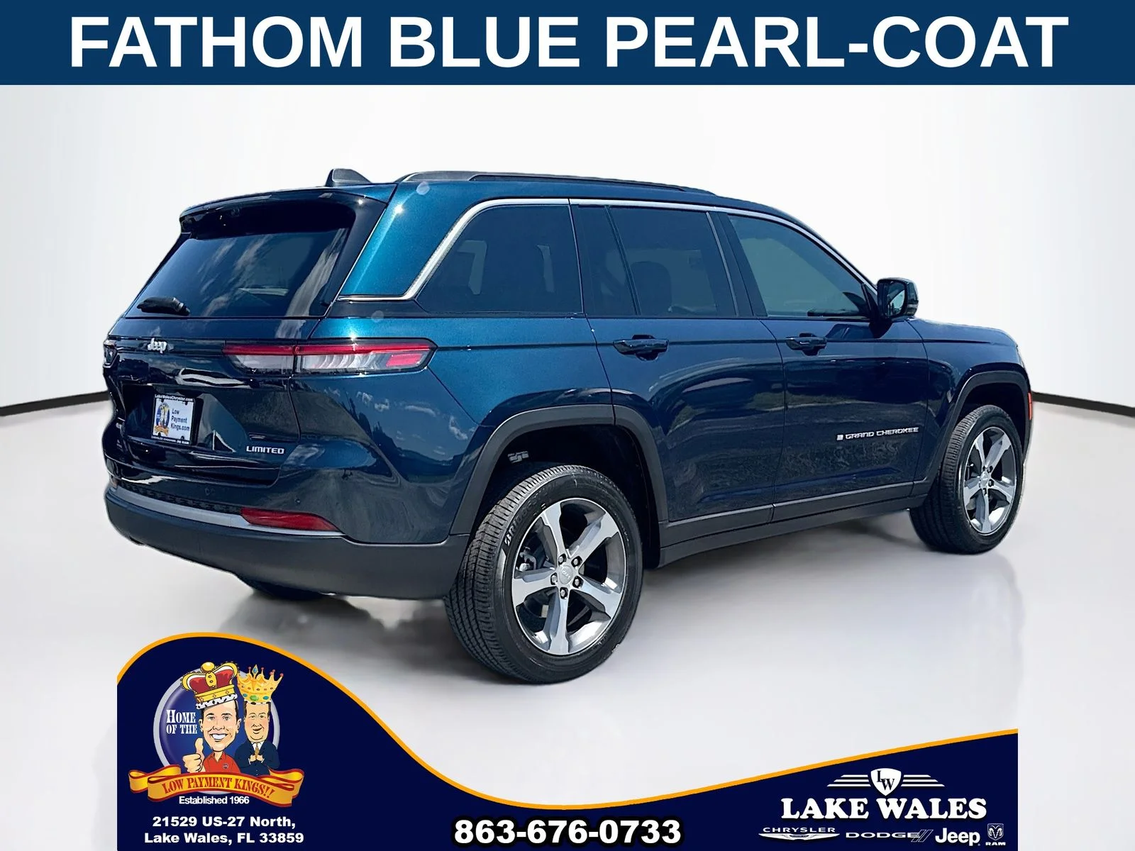 New 2026 Fathom Blue Pearl-Coat Exterior Paint Jeep Limited image 6