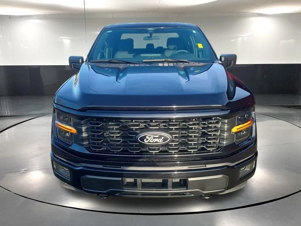 2024 Ford F-150 STX - Photo 12