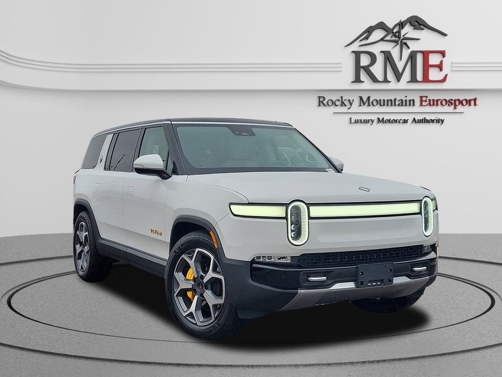 2023 Rivian R1S Adventure Quad-Motor Large Pack's photo