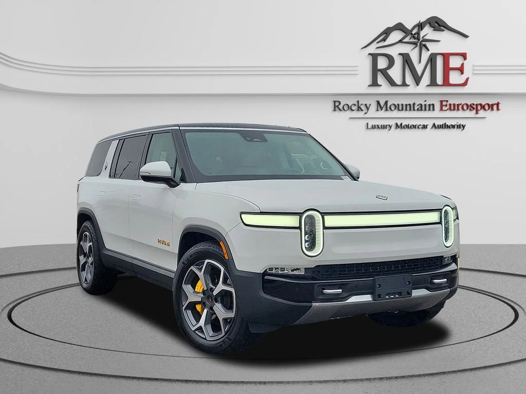 2023 Rivian R1S Adventure Quad-Motor Large Pack's photo