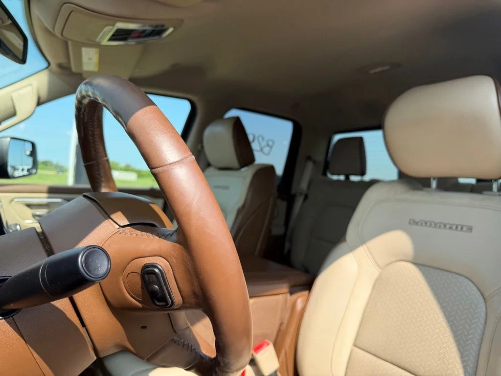 Used 2019 Red Ram Laramie image 31