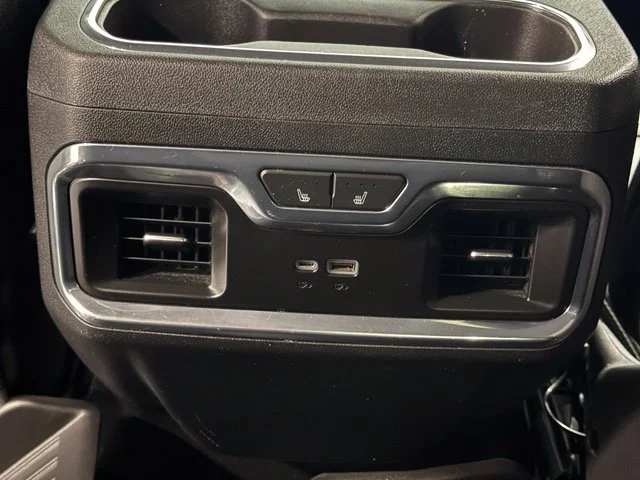 Used 2022 Blue Chevrolet LTZ image 33
