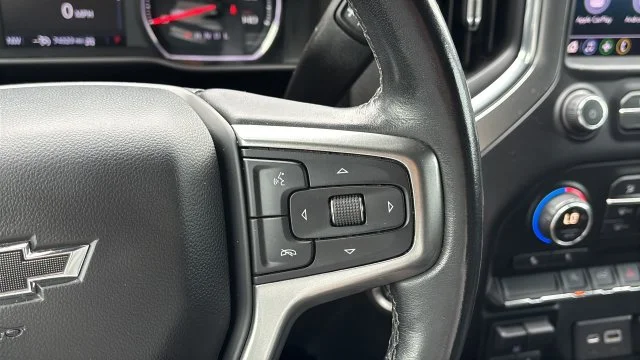 Used 2019 Gray Chevrolet RST image 23