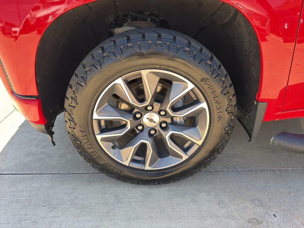Used 2021 Red Hot Chevrolet RST Texas Edition Plus image 38