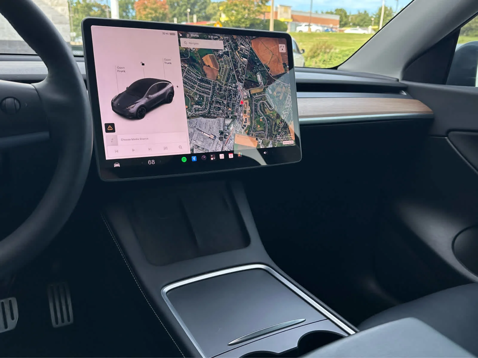 Used 2022 Solid Black Tesla Performance image 15
