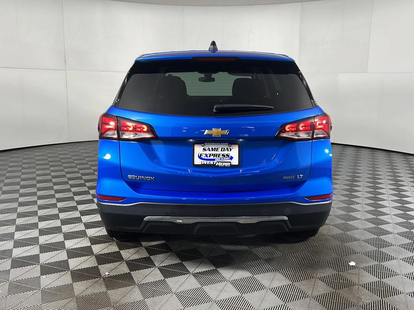 Used 2024 Riptide Blue Metallic Chevrolet LT image 27
