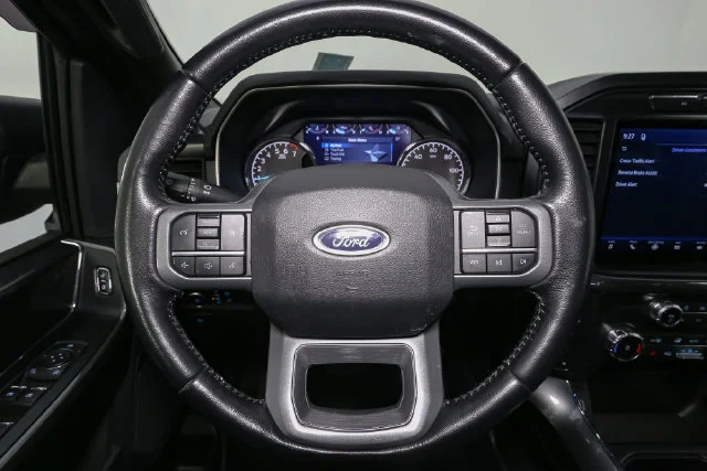 Used 2022 Black Ford XLT image 31