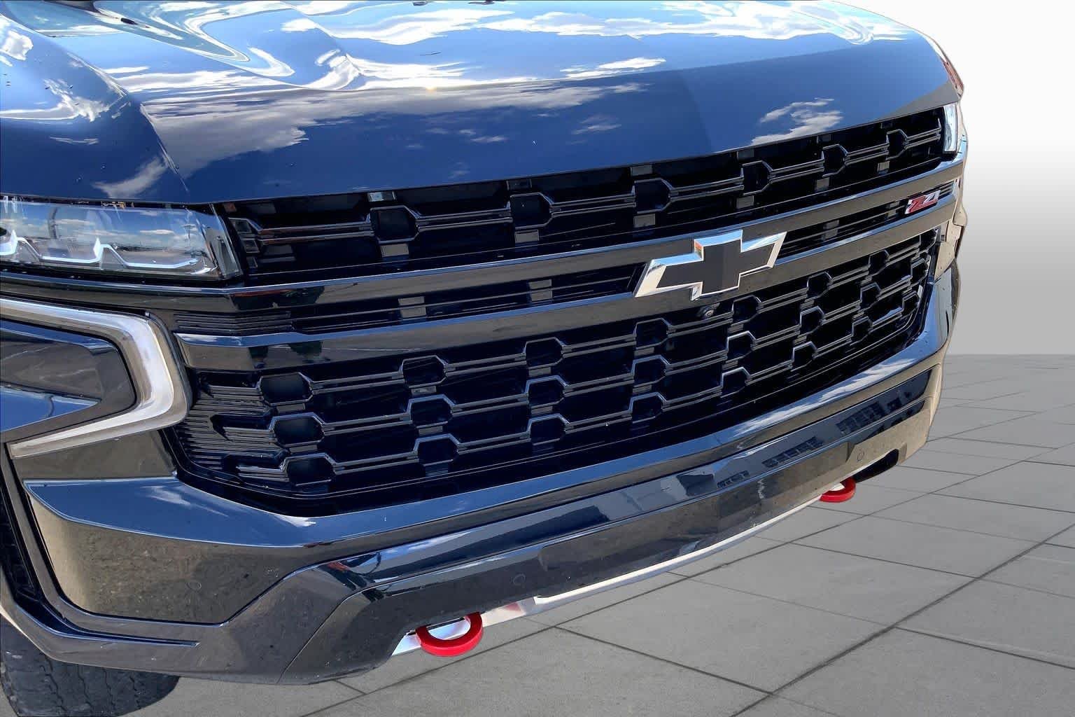 Certified Used 2023 Midnight Blue Metallic Chevrolet Z71 image 29