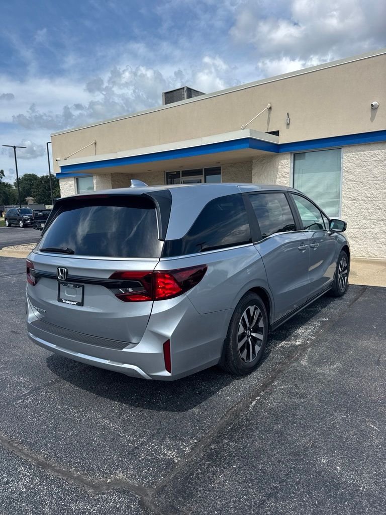 Used 2026 Silver Metallic Honda EX-L image 6