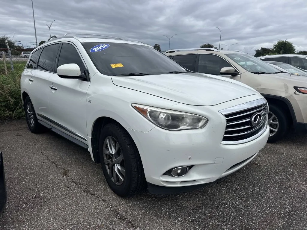 Certified Used 2014 White INFINITI Base image 1