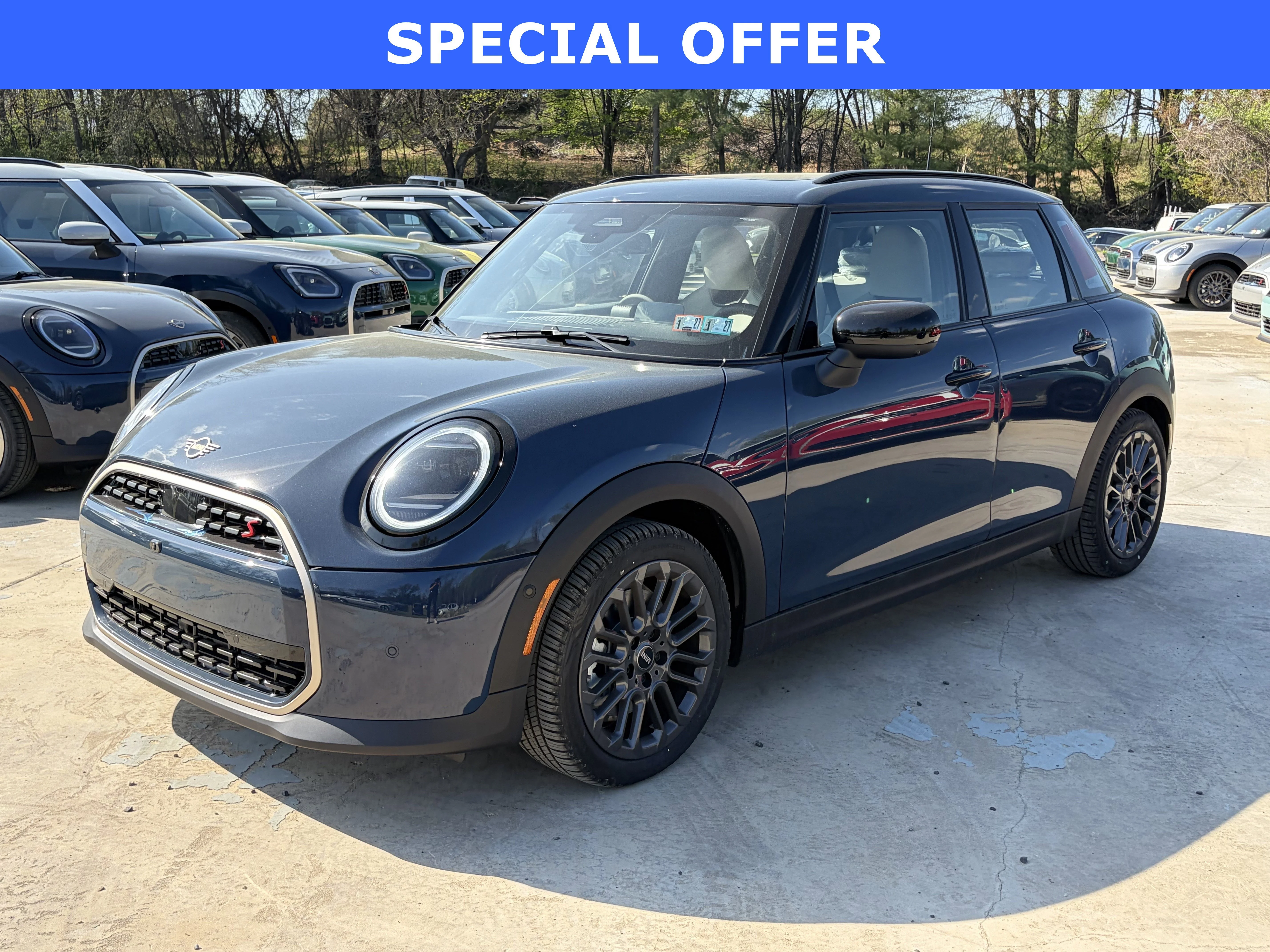 2026 MINI Hardtop Cooper S's photo