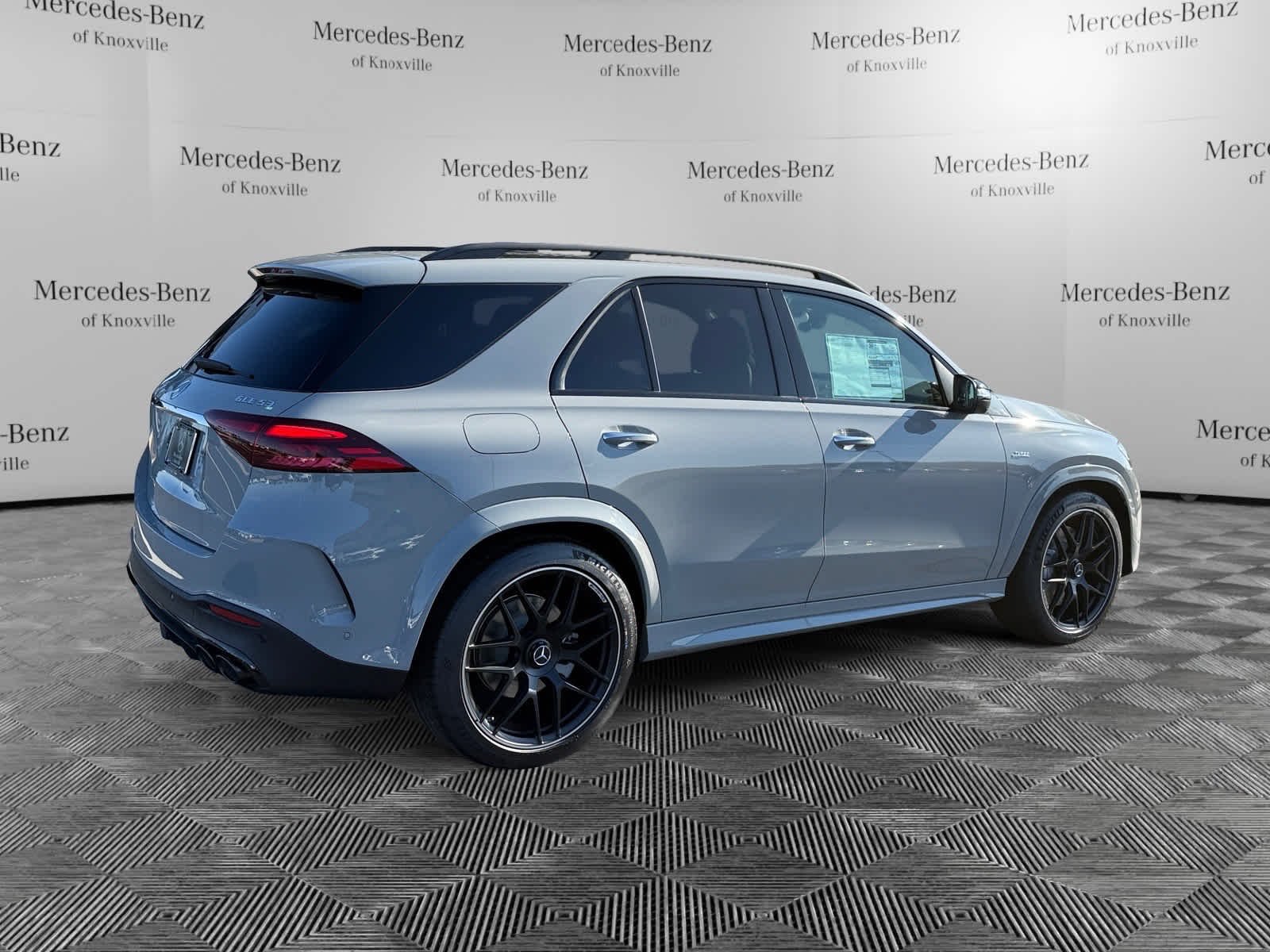 New 2026 MANUFAKTUR Alpine Grey Mercedes-Benz AMG® GLE 53 image 5