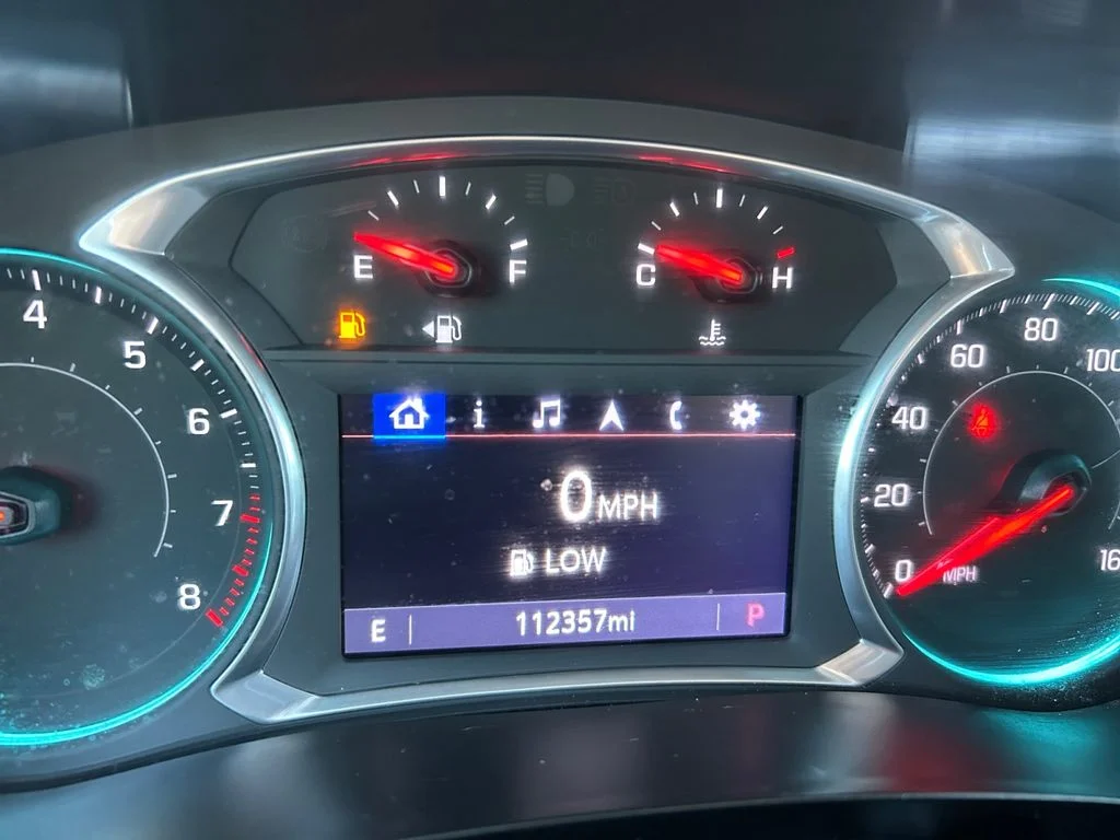 Used 2020 Silver Chevrolet LT image 10