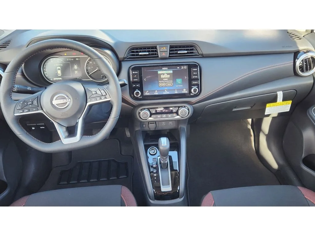 2025 Nissan Versa Sedan SR - Photo 16
