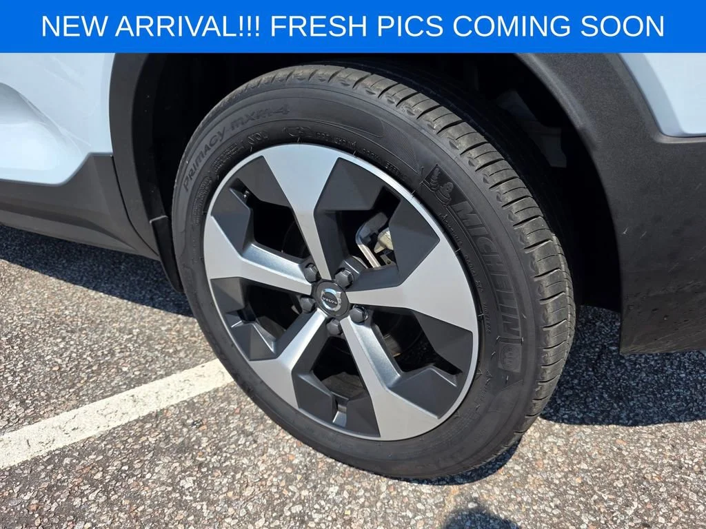 Used 2026  Volvo Plus image 7