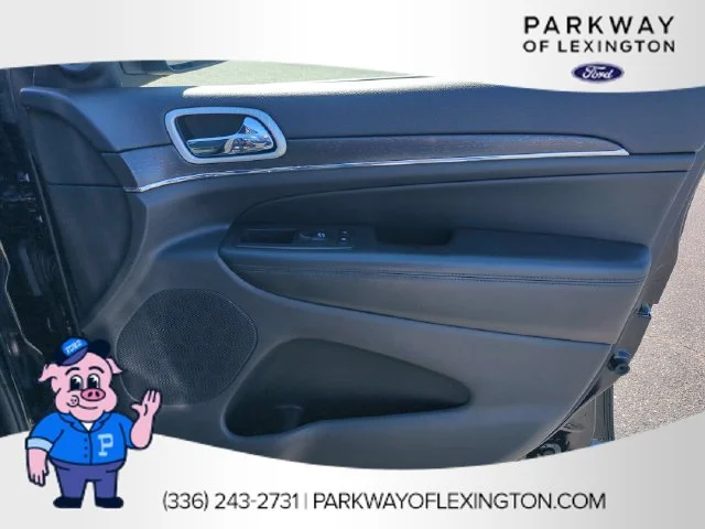 Used 2018 Black Jeep Limited image 33
