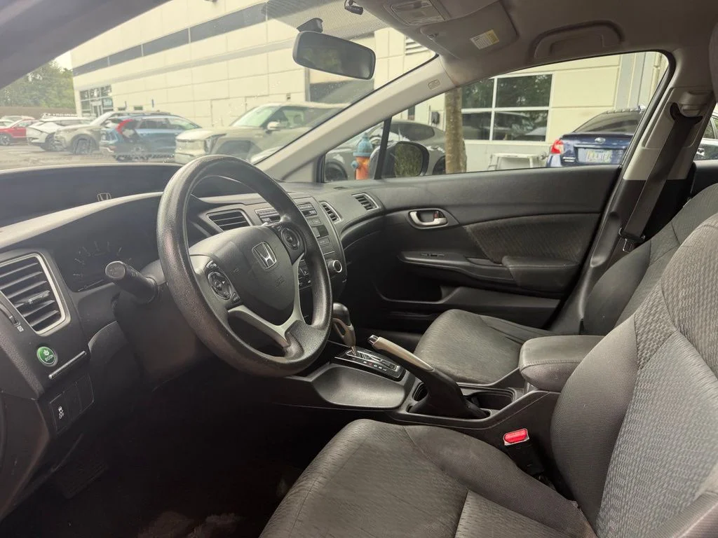 Used 2014 Black Honda LX image 11