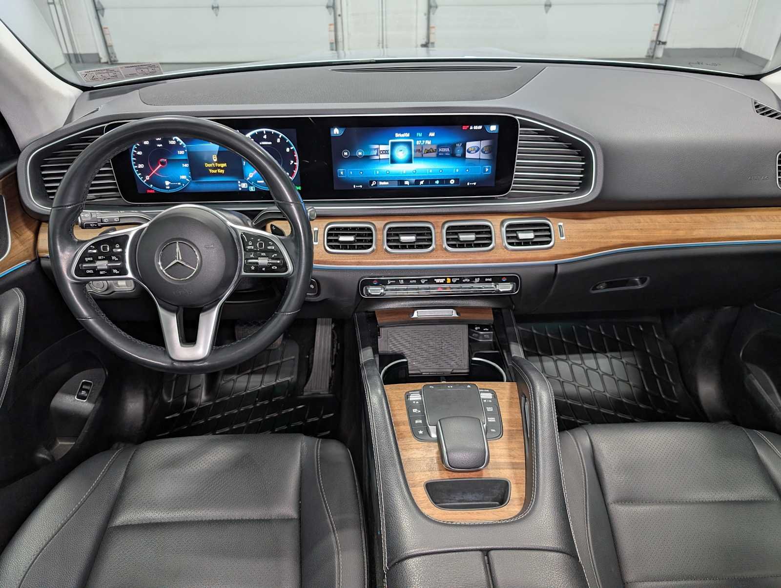 Used 2023 Cirrus Silver Metallic Mercedes-Benz GLE 450 image 18