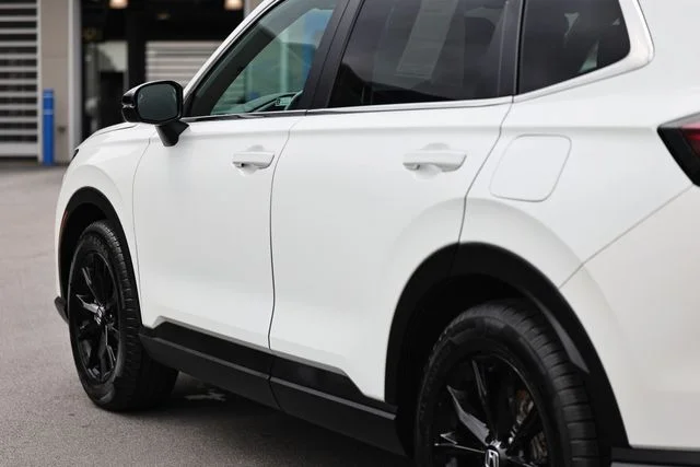 Used 2024 Platinum White Pearl Honda Sport image 8