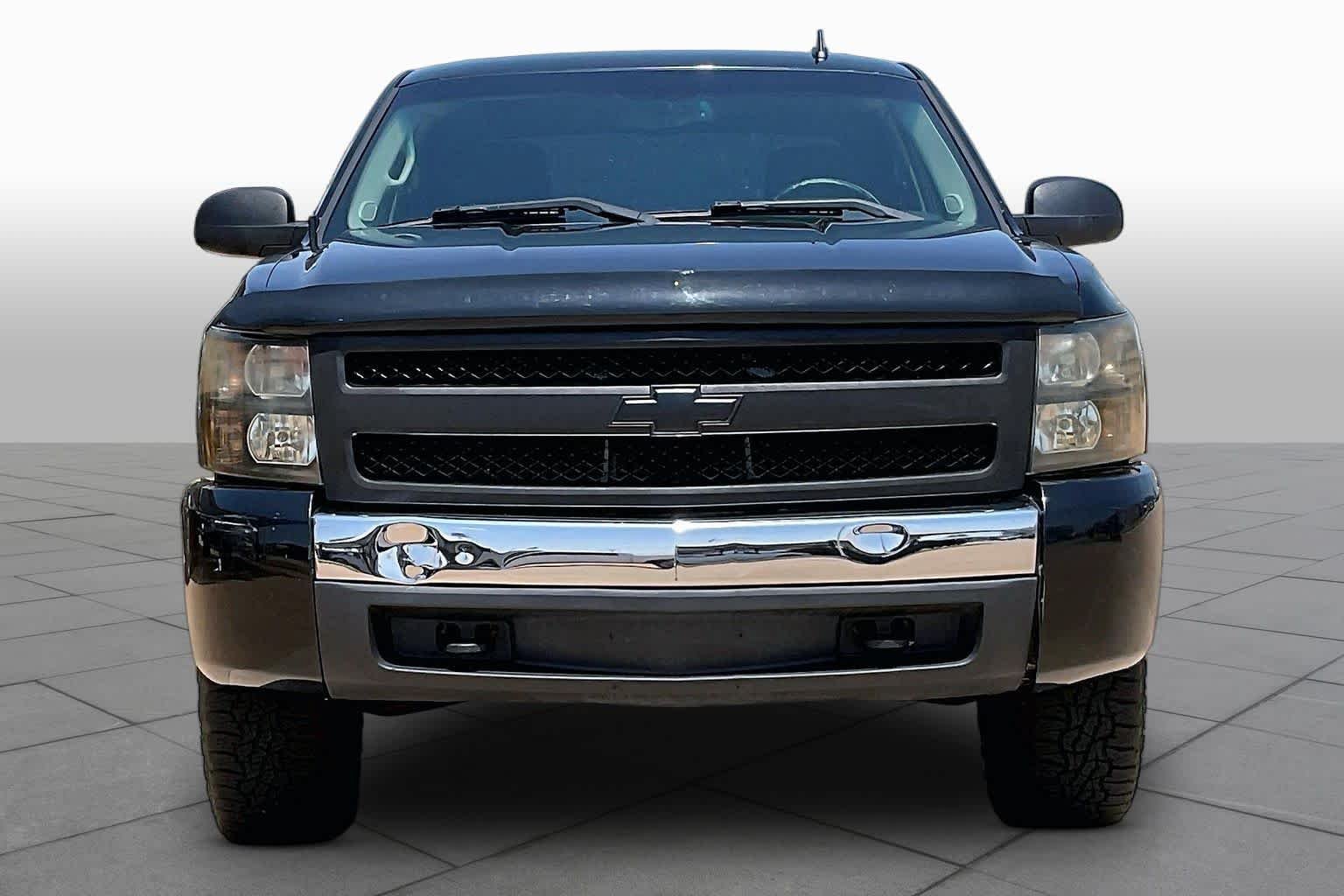Used 2008 BLACK Chevrolet LT w/1LT image 4