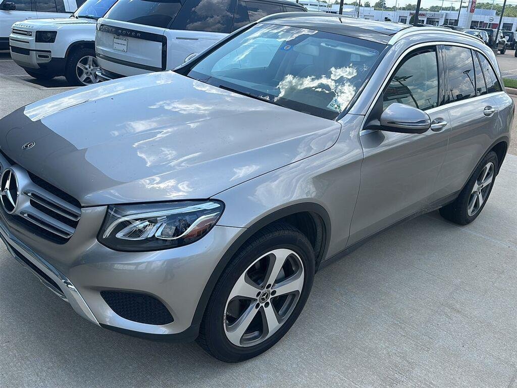 Used 2019 Mojave Silver Metallic Mercedes-Benz GLC 300 image 1