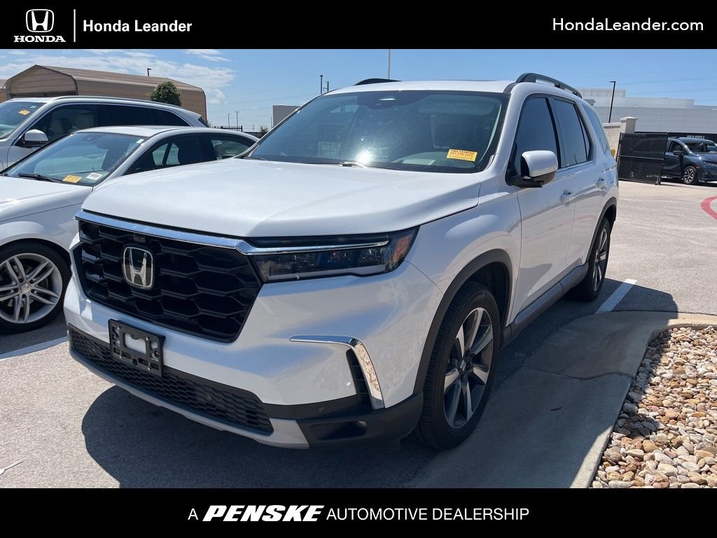 2025 Honda Pilot Elite AWD's photo